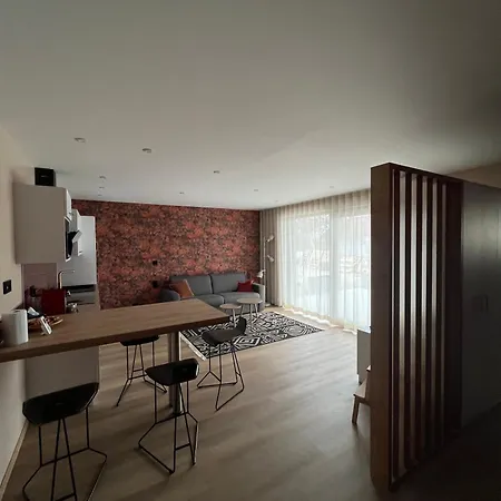 Tres Beau Confort Apartman Leimbach